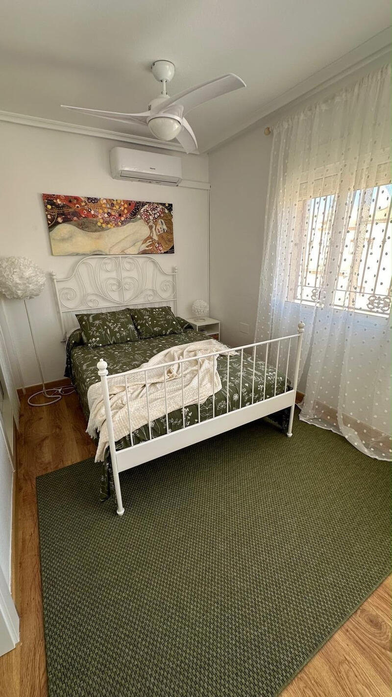 3 bedroom Townhouse for sale