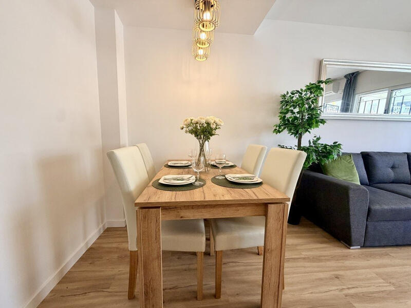 3 Schlafzimmer Stadthaus zu verkaufen