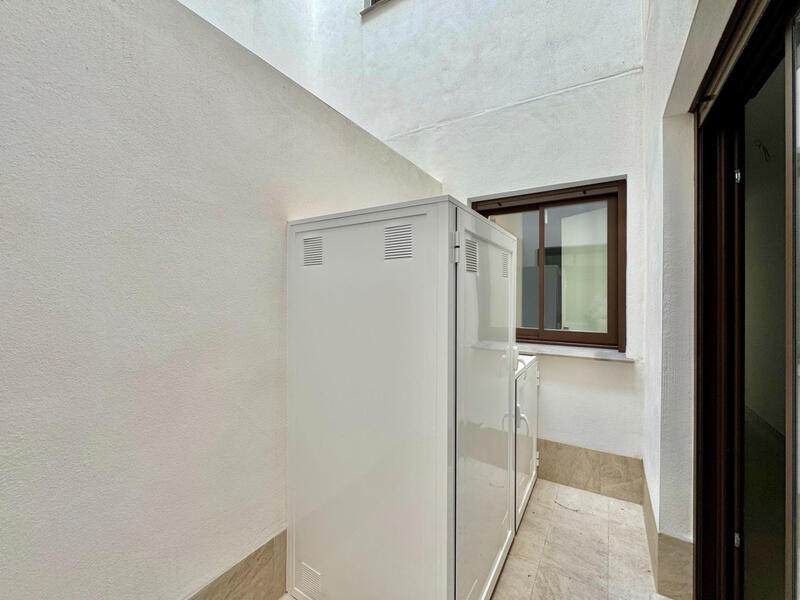 2 bedroom Apartment for sale 2 bedroom Apartment for sale