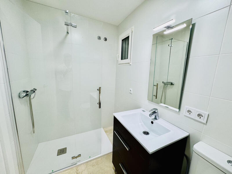 2 bedroom Apartment for sale 2 bedroom Apartment for sale