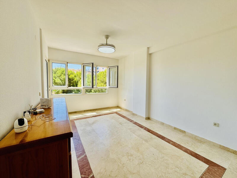 2 bedroom Apartment for sale 2 bedroom Apartment for sale