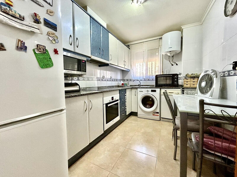 2 bedroom Apartment for sale 2 bedroom Apartment for sale