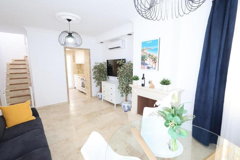 3 Schlafzimmer Villa zu verkaufen 3 Schlafzimmer Villa zu verkaufen