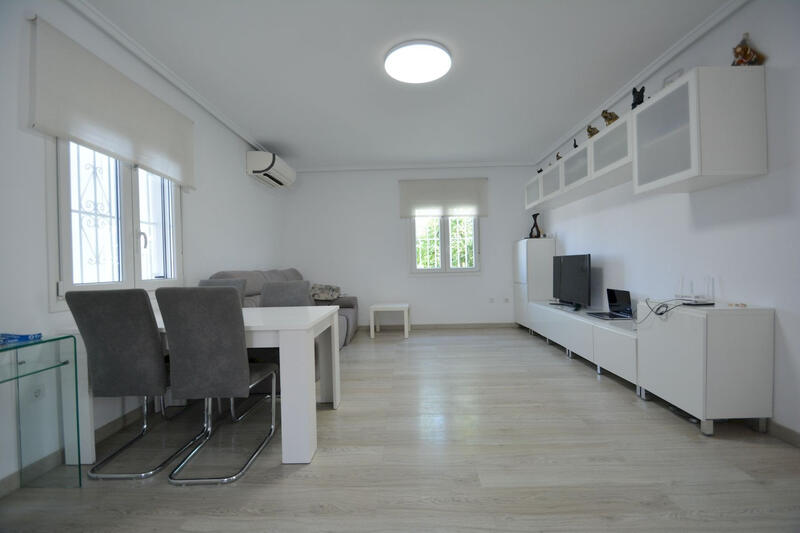4 bedroom Villa for sale