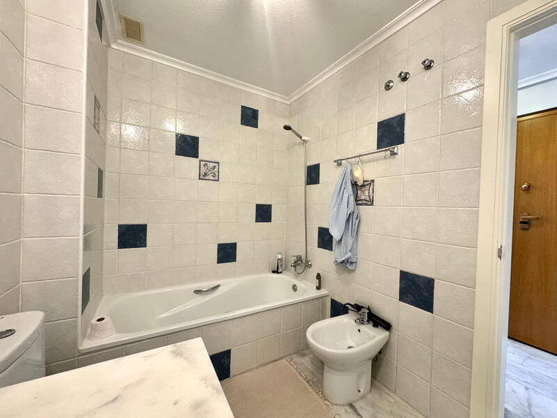 2 Schlafzimmer Appartement zu verkaufen 2 Schlafzimmer Appartement zu verkaufen
