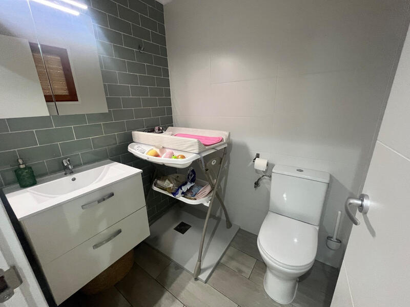 4 bedroom Apartment for sale