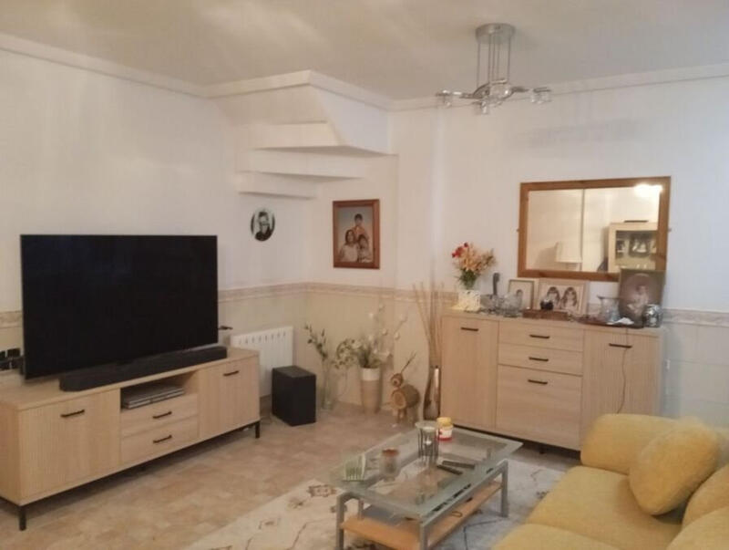 2 bedroom Townhouse for sale 2 bedroom Townhouse for sale
