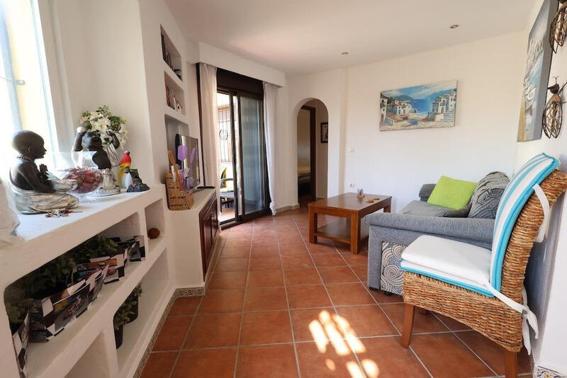 2 Cuarto Villa en venta