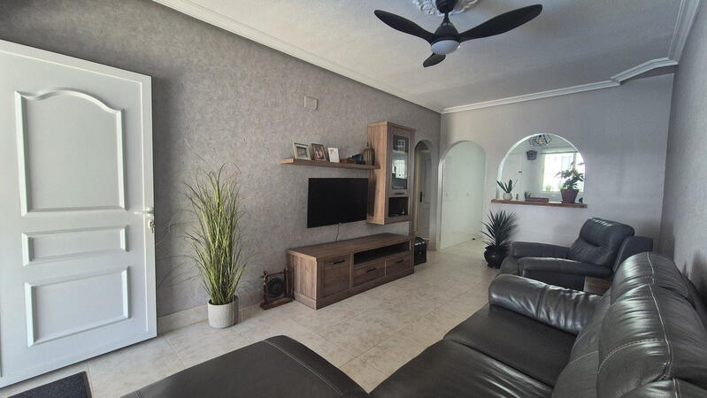 2 Cuarto Villa en venta