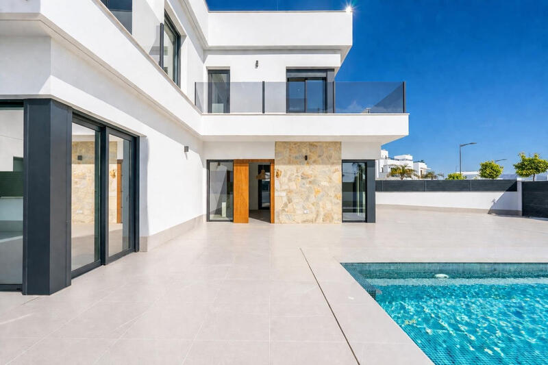 Villa till salu i Los Perez (Ayuntamiento Almoradi/Torrevieja), Alicante