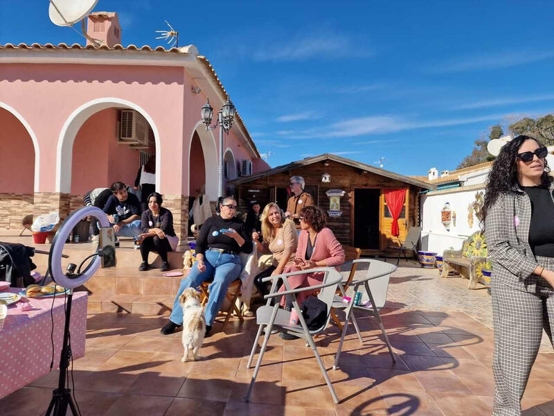 4 Schlafzimmer Villa zu verkaufen 4 Schlafzimmer Villa zu verkaufen