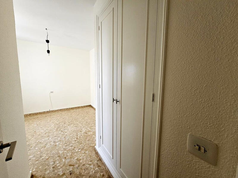 3 bedroom Apartment for sale 3 bedroom Apartment for sale
