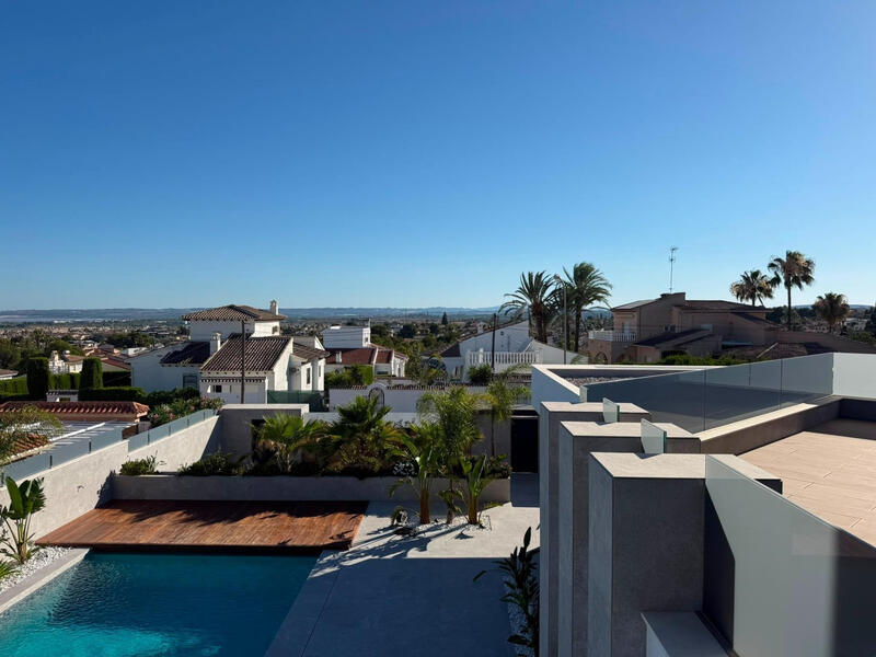 5 bedroom Villa for sale 5 bedroom Villa for sale
