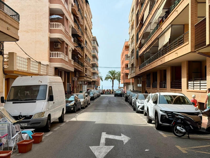 3 bedroom Apartment for sale