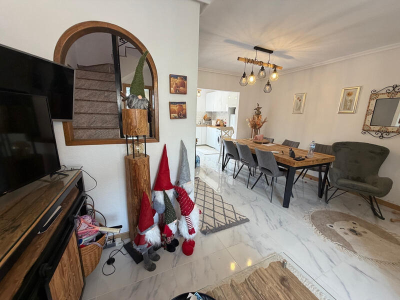 3 bedroom Villa for sale 3 bedroom Villa for sale