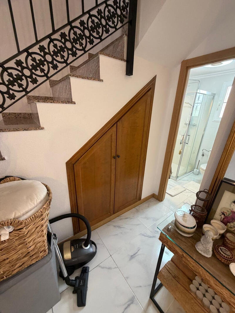 3 bedroom Villa for sale 3 bedroom Villa for sale