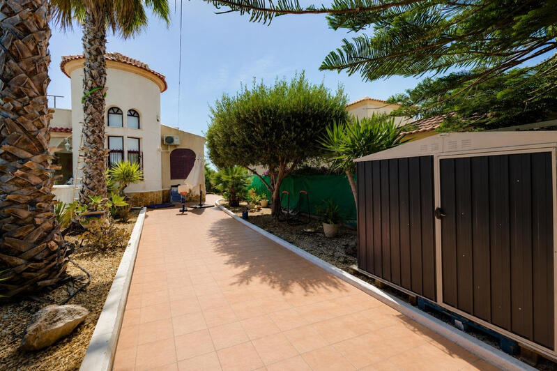 3 bedroom Villa for sale 3 bedroom Villa for sale