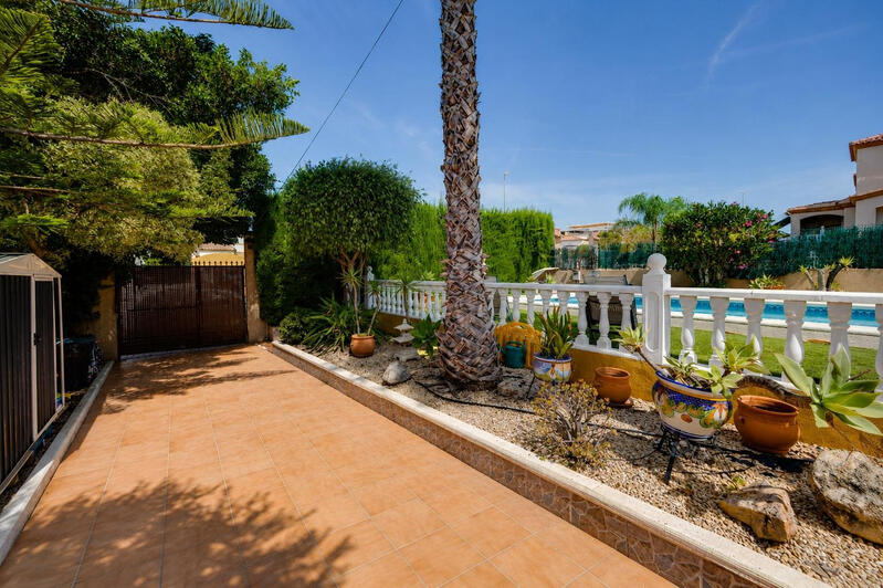 3 bedroom Villa for sale 3 bedroom Villa for sale