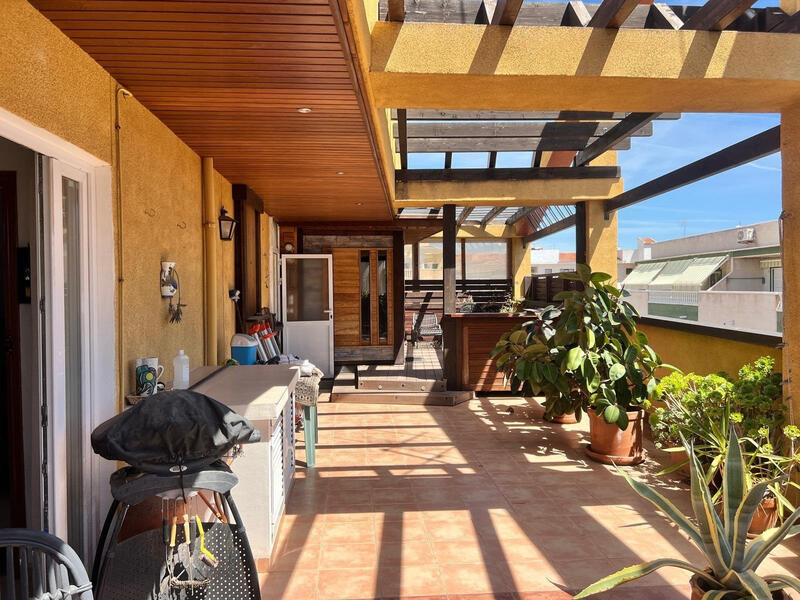 2 bedroom Apartment for sale 2 bedroom Apartment for sale