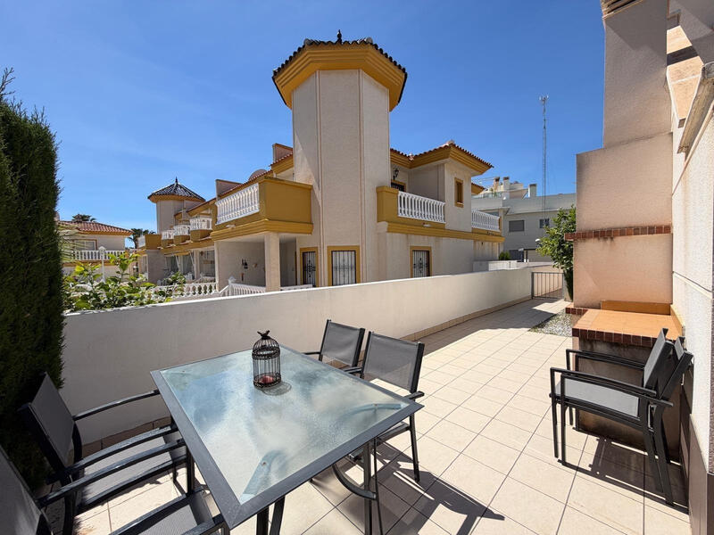 4 bedroom Villa for sale 4 bedroom Villa for sale