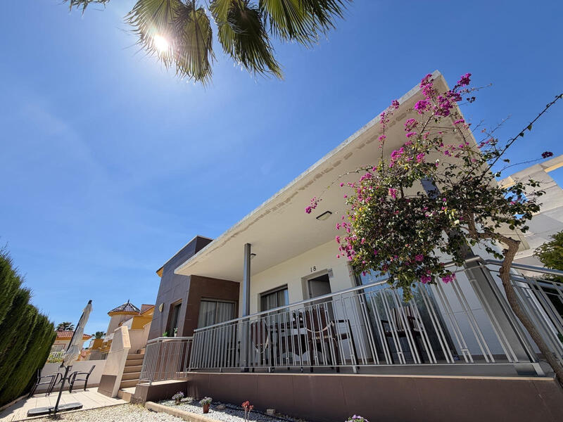 4 bedroom Villa for sale 4 bedroom Villa for sale
