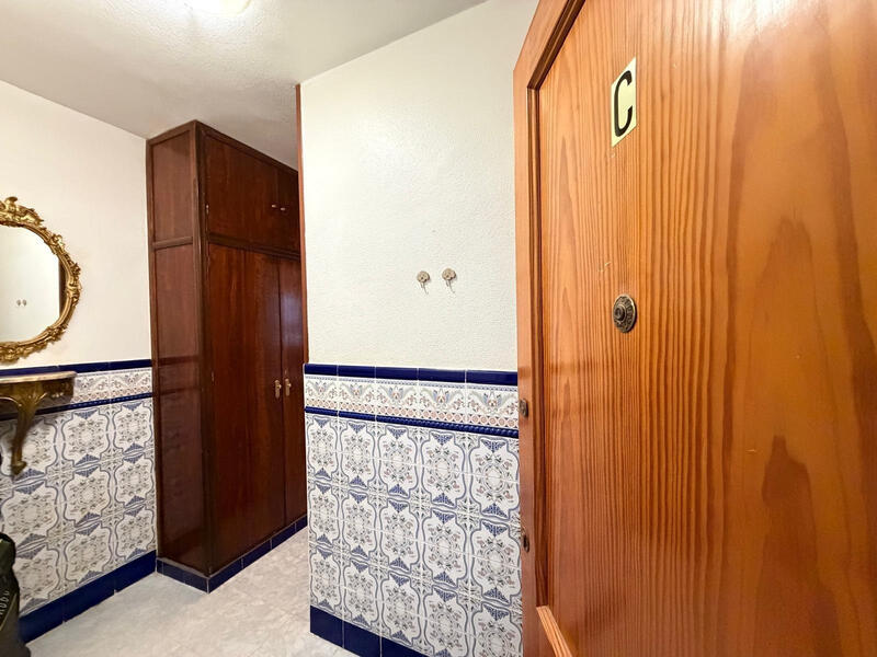 1 спальная комната квартира продается