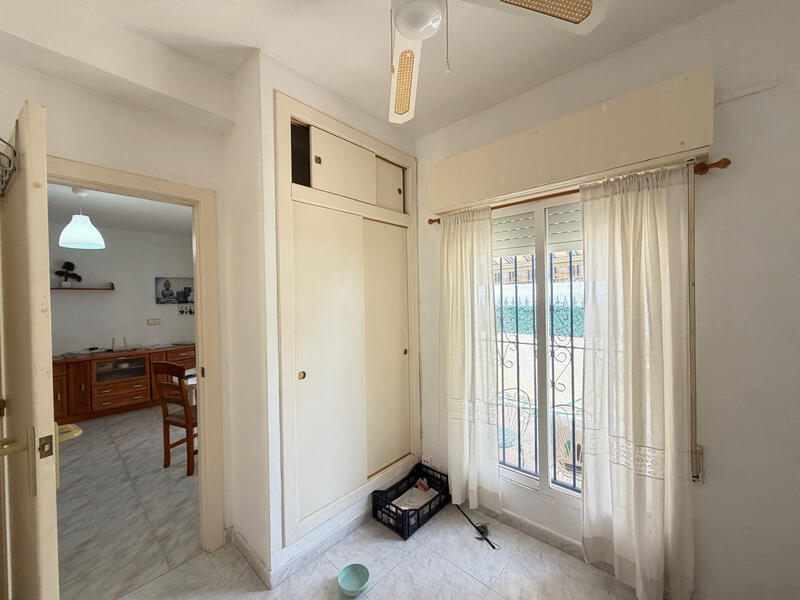2 bedroom Townhouse for sale