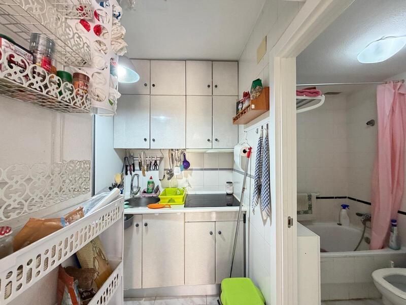 2 bedroom Townhouse for sale