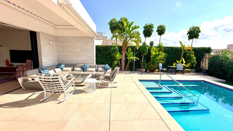 4 bedroom Villa for sale 4 bedroom Villa for sale