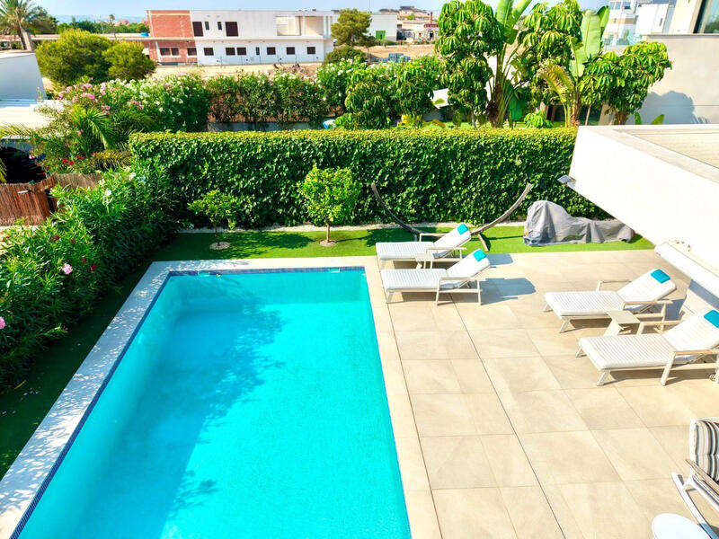 4 bedroom Villa for sale 4 bedroom Villa for sale