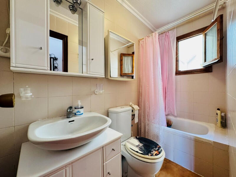 1 bedroom Apartment for sale 1 bedroom Apartment for sale