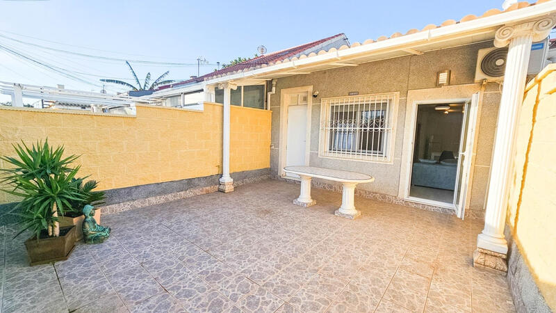 2 bedroom Townhouse for sale 2 bedroom Townhouse for sale