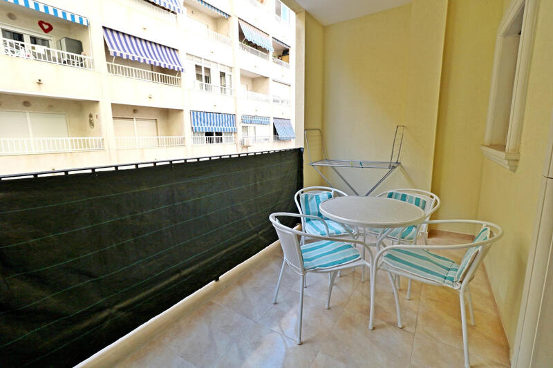 Leilighet til salgs i Torrevieja, Alicante