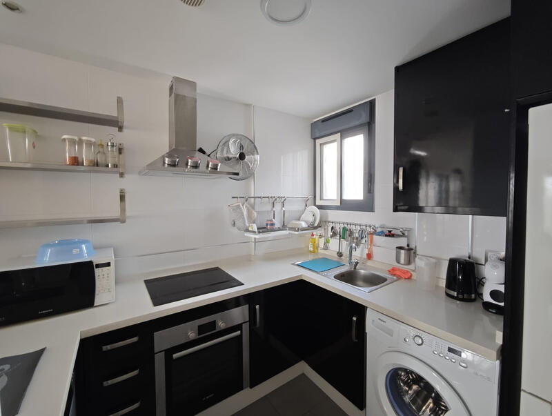 2 slaapkamer Appartement Te koop 2 slaapkamer Appartement Te koop
