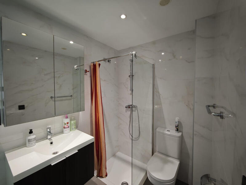 2 slaapkamer Appartement Te koop 2 slaapkamer Appartement Te koop