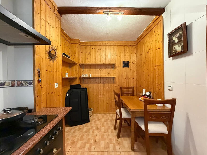 2 bedroom Apartment for sale 2 bedroom Apartment for sale