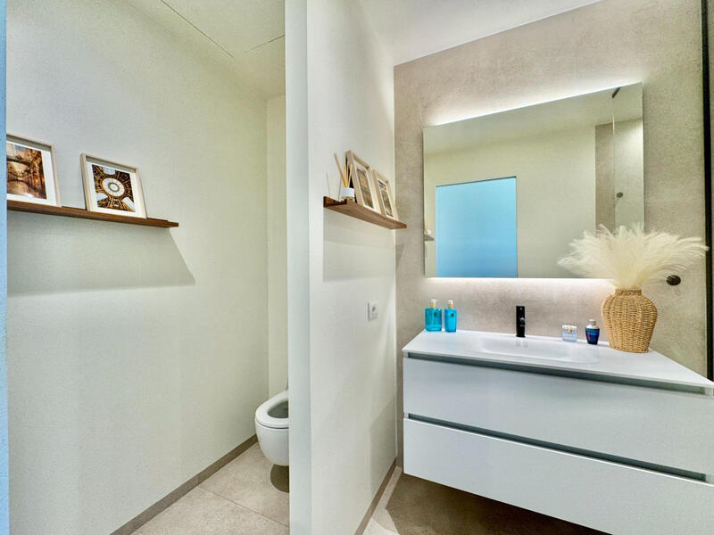 3 bedroom Apartment for sale 3 bedroom Apartment for sale