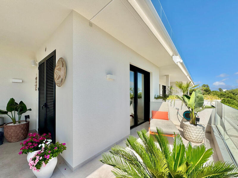 3 bedroom Apartment for sale 3 bedroom Apartment for sale