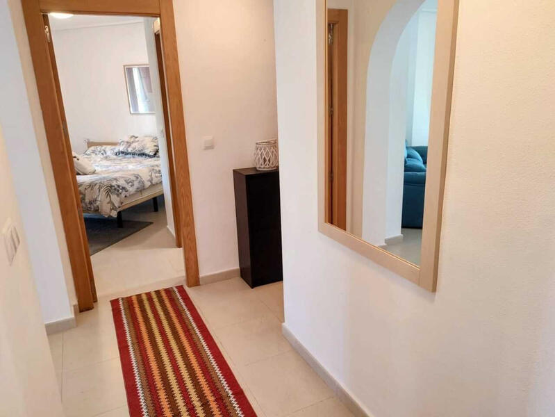 2 slaapkamer Appartement Te koop 2 slaapkamer Appartement Te koop