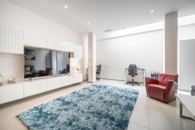 5 soveværelse Villa til salg 5 soveværelse Villa til salg
