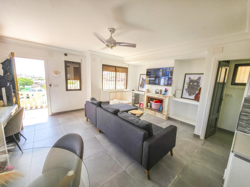 2 Cuarto Villa en venta