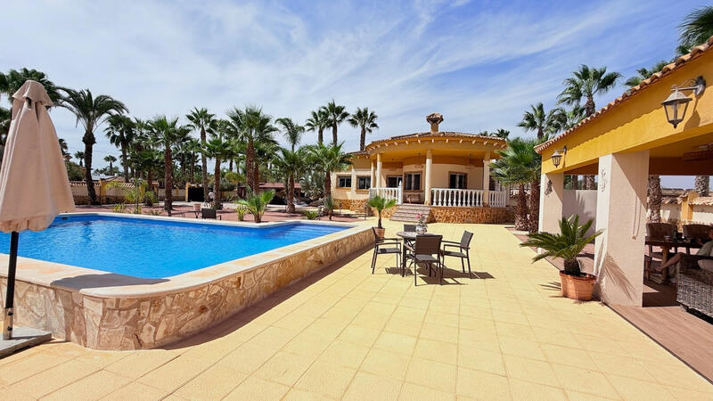 3 bedroom Villa for sale 3 bedroom Villa for sale