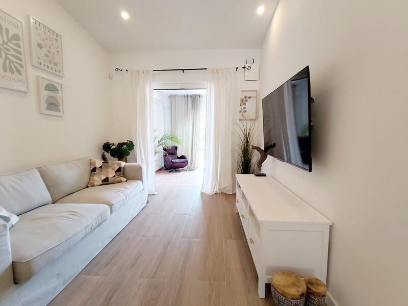 3 bedroom Townhouse for sale