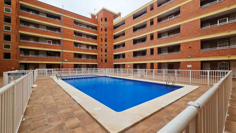 Lägenhet till salu i Torrevieja, Alicante