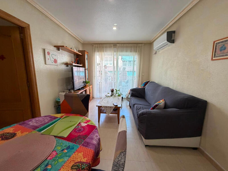 Apartment for sale in Torrevieja, Alicante