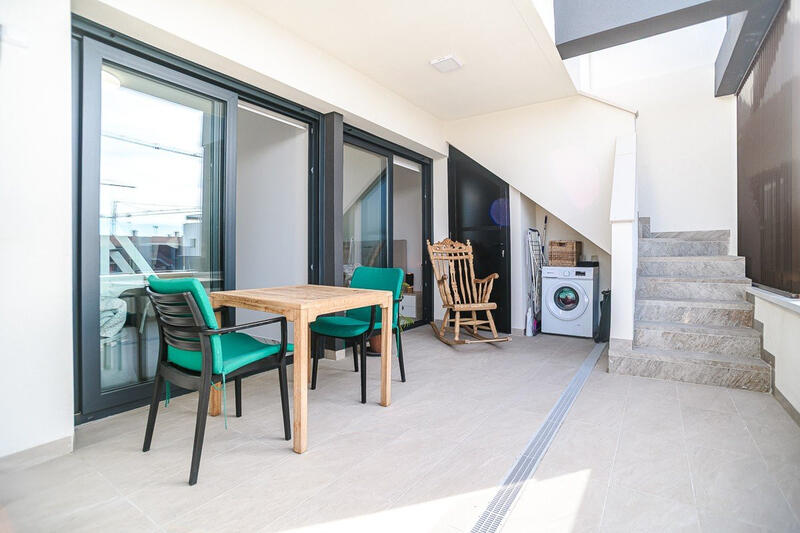 2 bedroom Apartment for sale 2 bedroom Apartment for sale