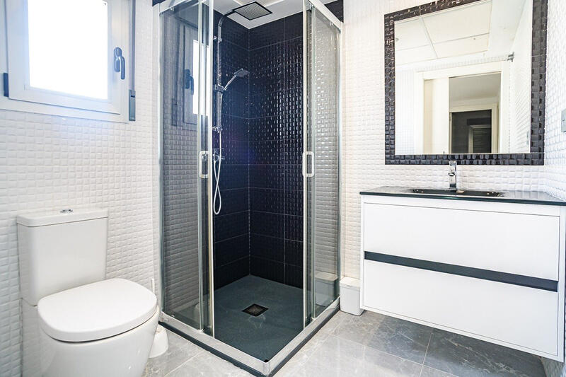 3 slaapkamer Villa Te koop 3 slaapkamer Villa Te koop