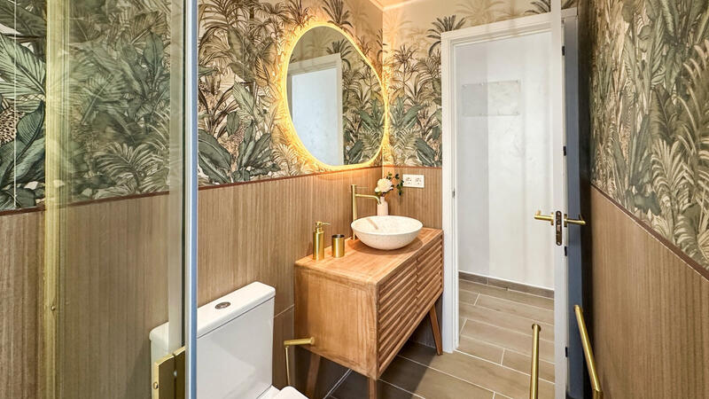 2 slaapkamer Appartement Te koop 2 slaapkamer Appartement Te koop
