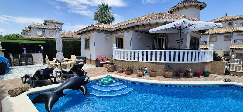 4 bedroom Villa for sale