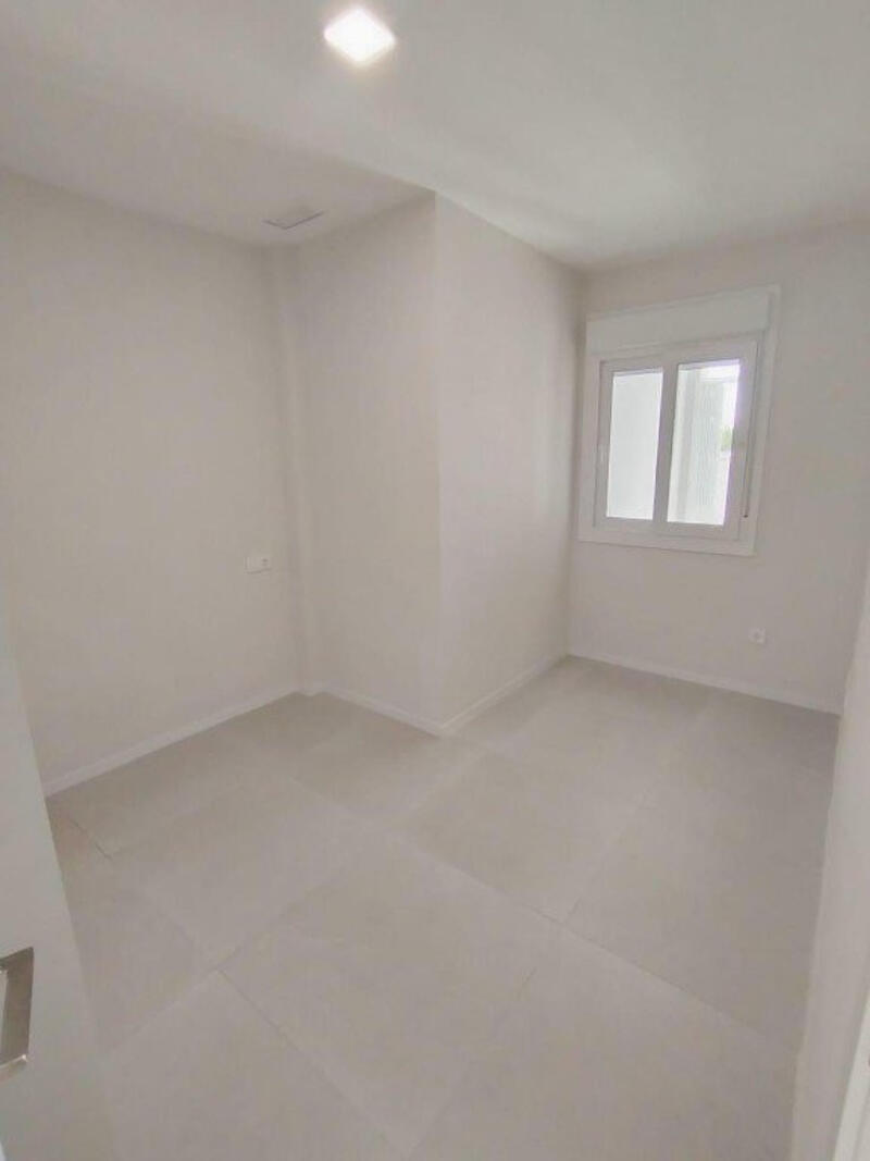 2 bedroom Apartment for sale 2 bedroom Apartment for sale